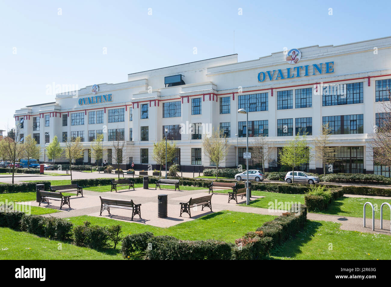 Art Deco Ovaltine Court (former Ovaltine factory), Ovaltine Drive, Kings Langley, Hertfordshire, England United Kingdom Stock Photo