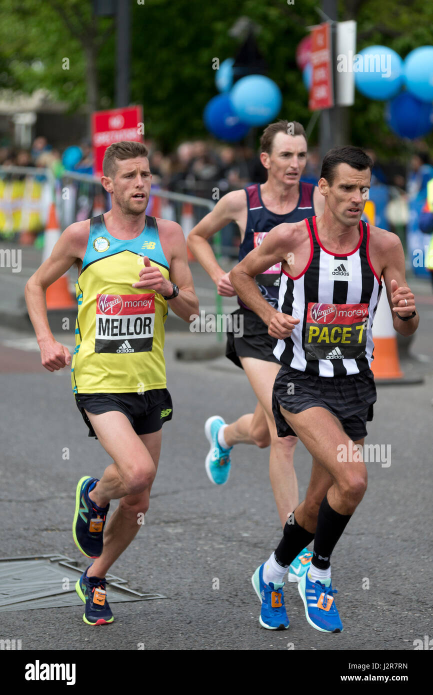 Jonny Mellor running in the Virgin Money London Marathon 2017, The Highway, London, UK. Stock Photo