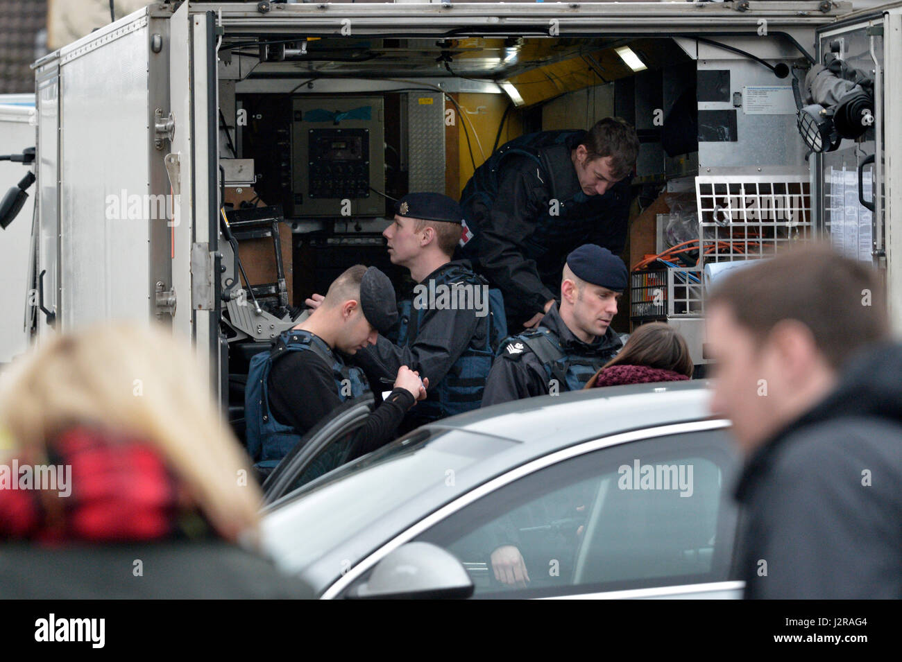 Army technical support officers at the scene of a security alert in Derry, Londonderry, Northern Ireland. Stock Photo