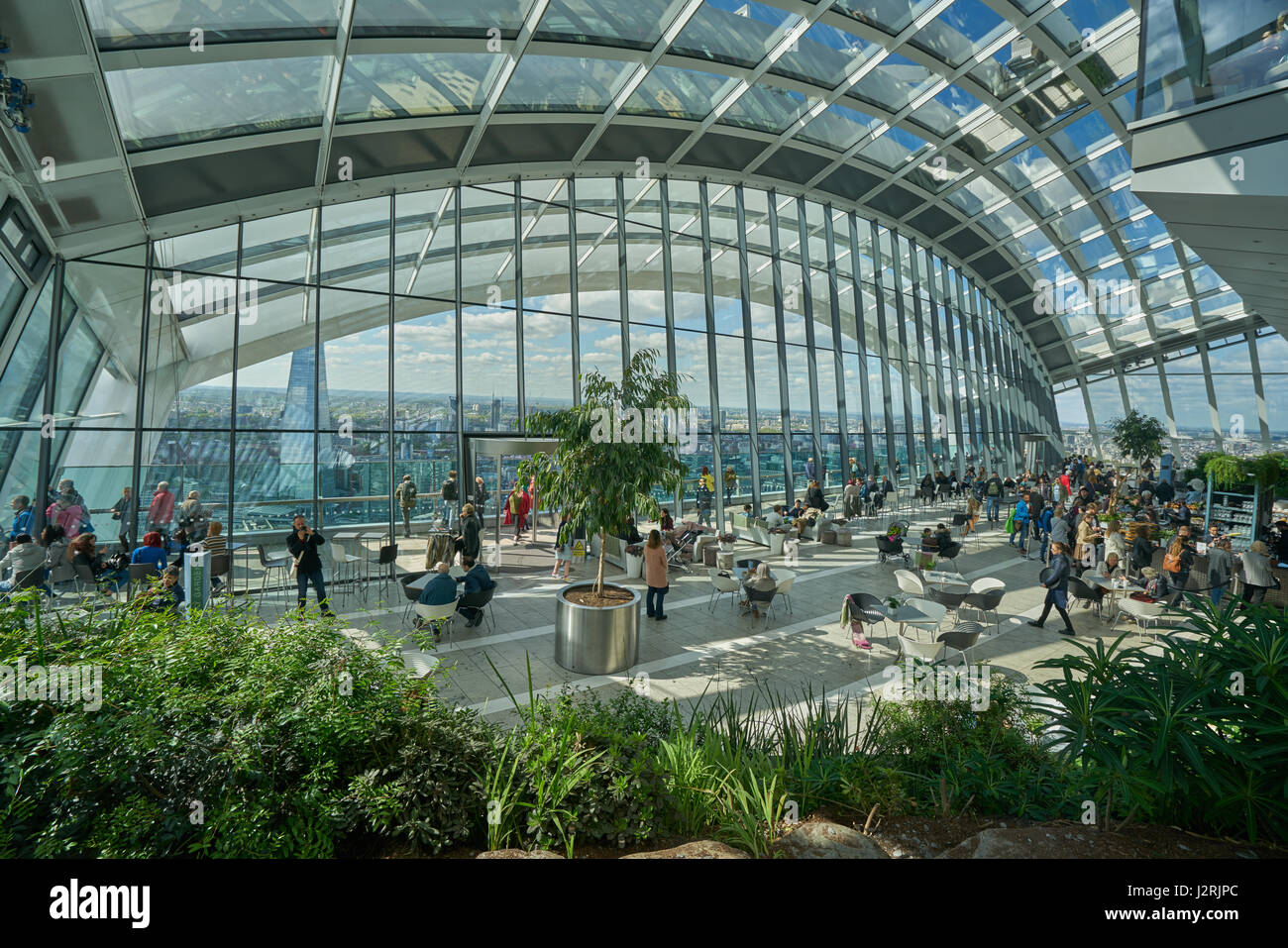 Sky garden london hi-res stock photography and images - Alamy