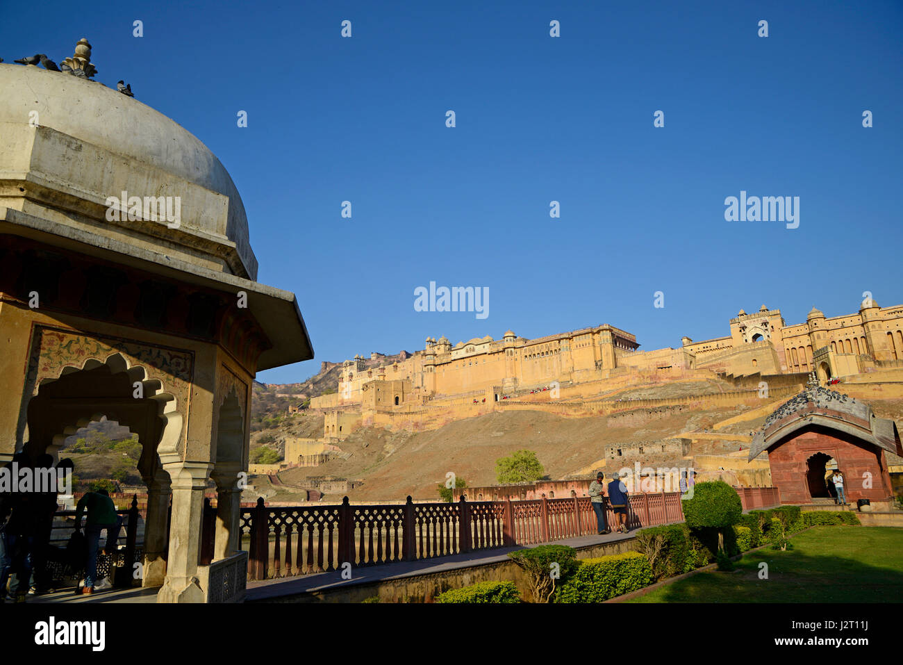 Amber fort surrounding jaipur hi-res stock photography and images - Alamy