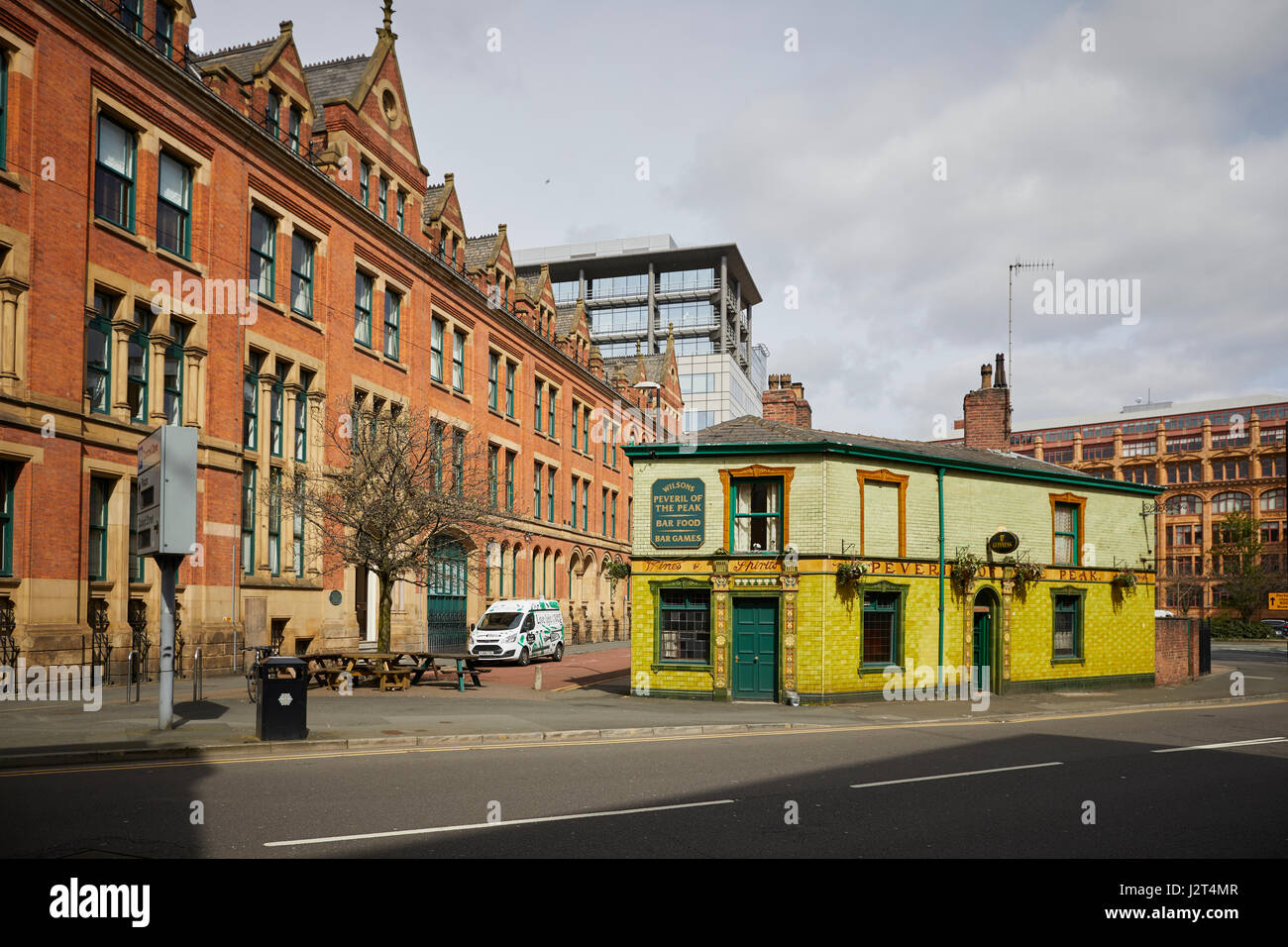 Landmark Manchester green tiled clad Victorian pub Peveril of the Peak Stock Photo