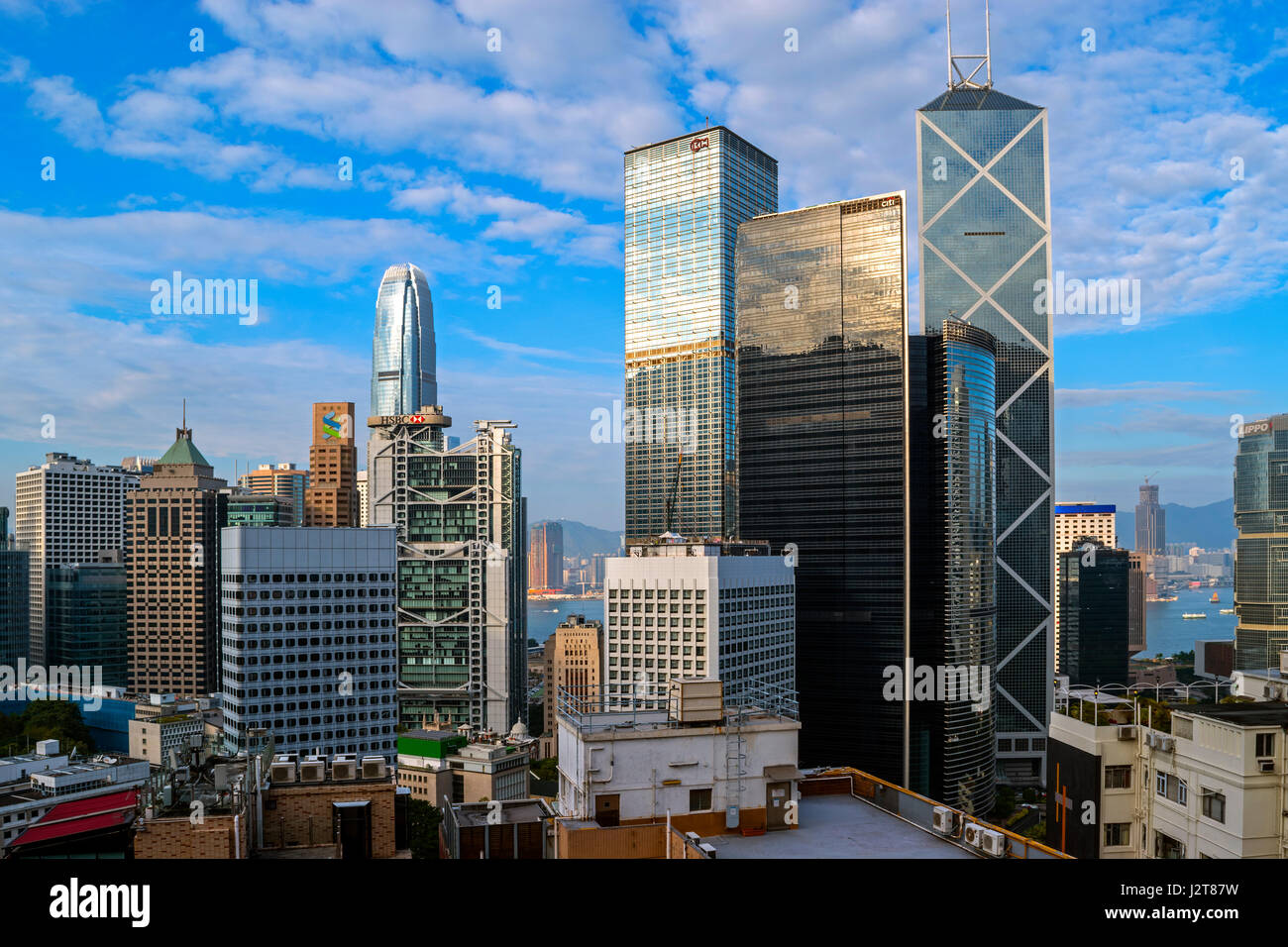 Standard Chartered Hong Kong Building Hi Res Stock Photography And Standard Chartered Hong Kong Building Hi Res Stock Photography And