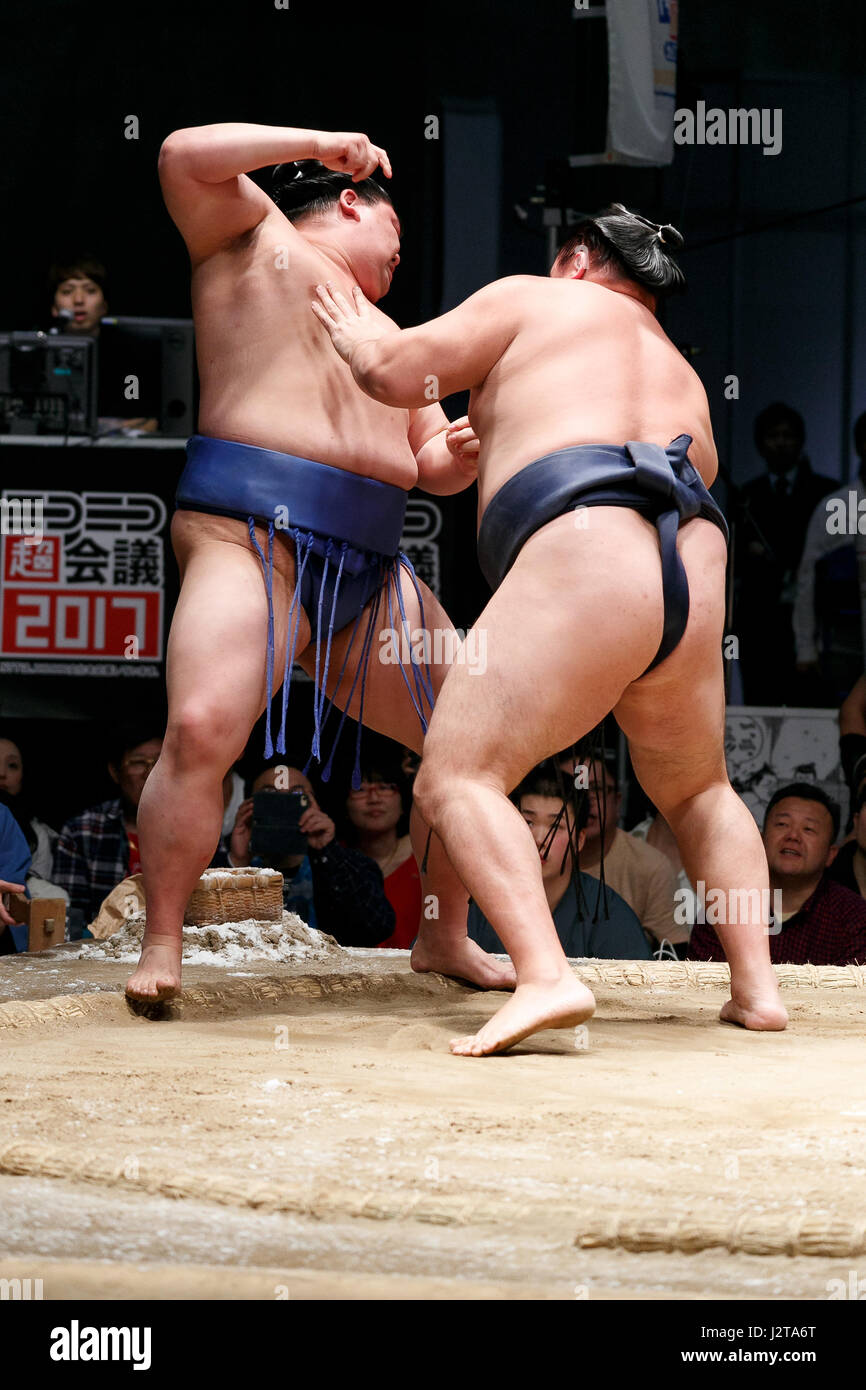 Chiba, Japan. 30th Apr, 2017. Sumo wrestlers participate in a special Grand Sumo Tournament during the Niconico Chokaigi festival in Makuhari Messe Convention Center on April 30, 2017, Chiba, Japan. Niconico is a Japanese social video website with over 62 million registered users. The two day Niconico Chokaigi festival allows users and creators to communicate face to face. Credit: Rodrigo Reyes Marin/AFLO/Alamy Live News Stock Photo