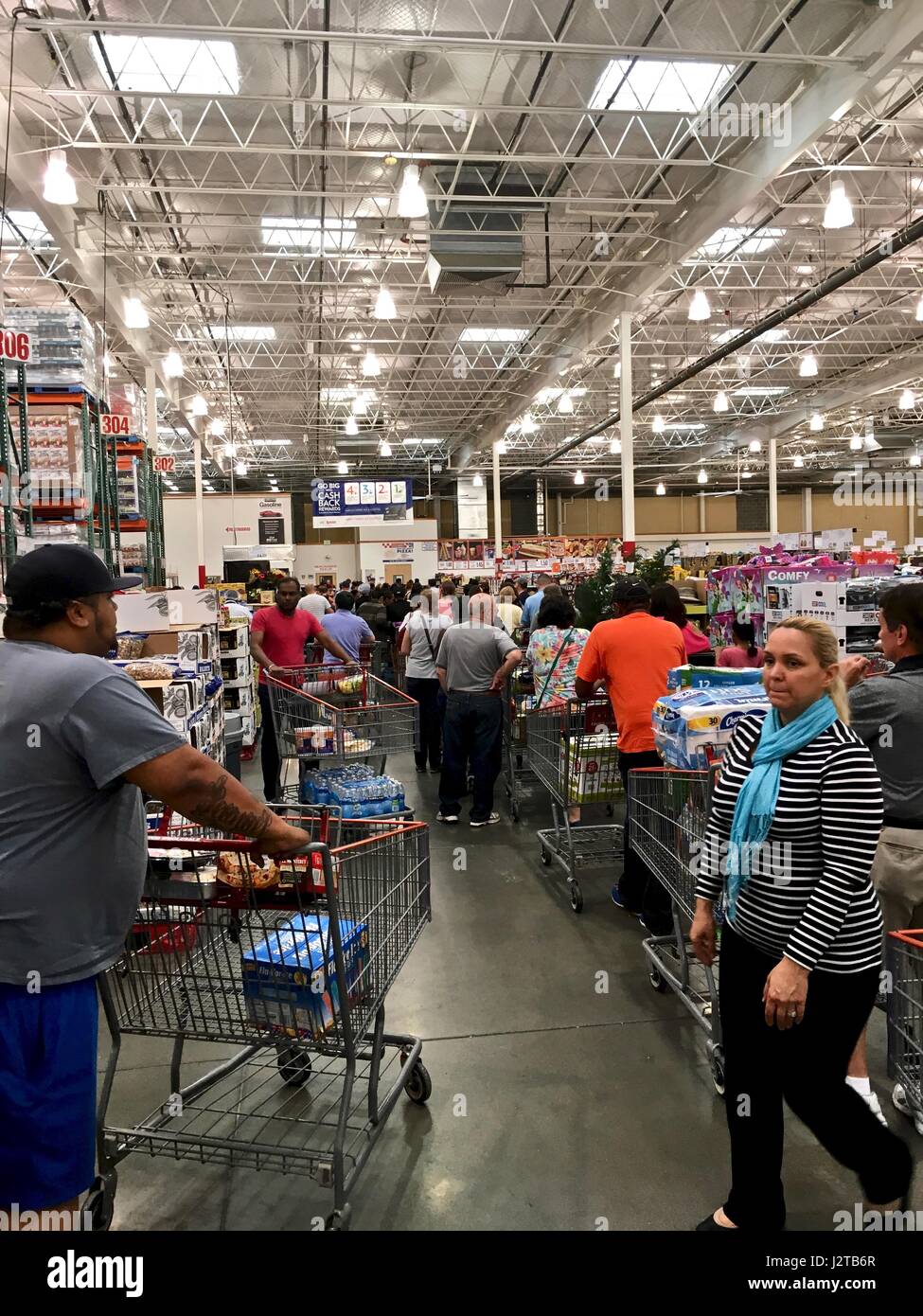 Costco shoppers hires stock photography and images Alamy