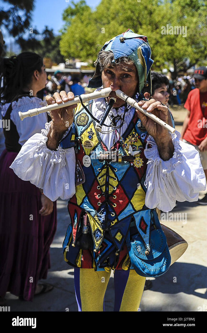 Having Fun Renaissance The original renaissance pleasure faire hi-res stock photography and ...