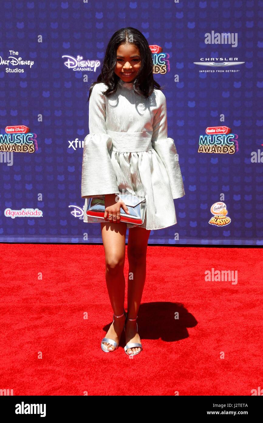Los Angeles, California, USA. 29th Apr, 2017. Navia Robinson at arrivals for Radio Disney Music Awards - ARRIVALS 2, Microsoft Theater, Los Angeles, CA April 29, 2017. Credit: JA/Everett Collection/Alamy Live News Stock Photo