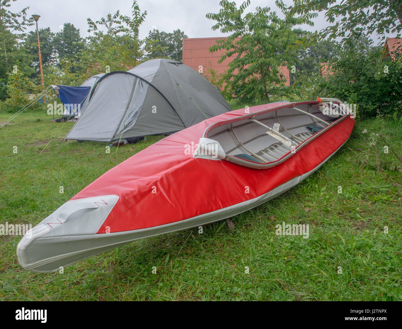 Shell Canoe Shell canoe hi-res stock photography and images - Alamy