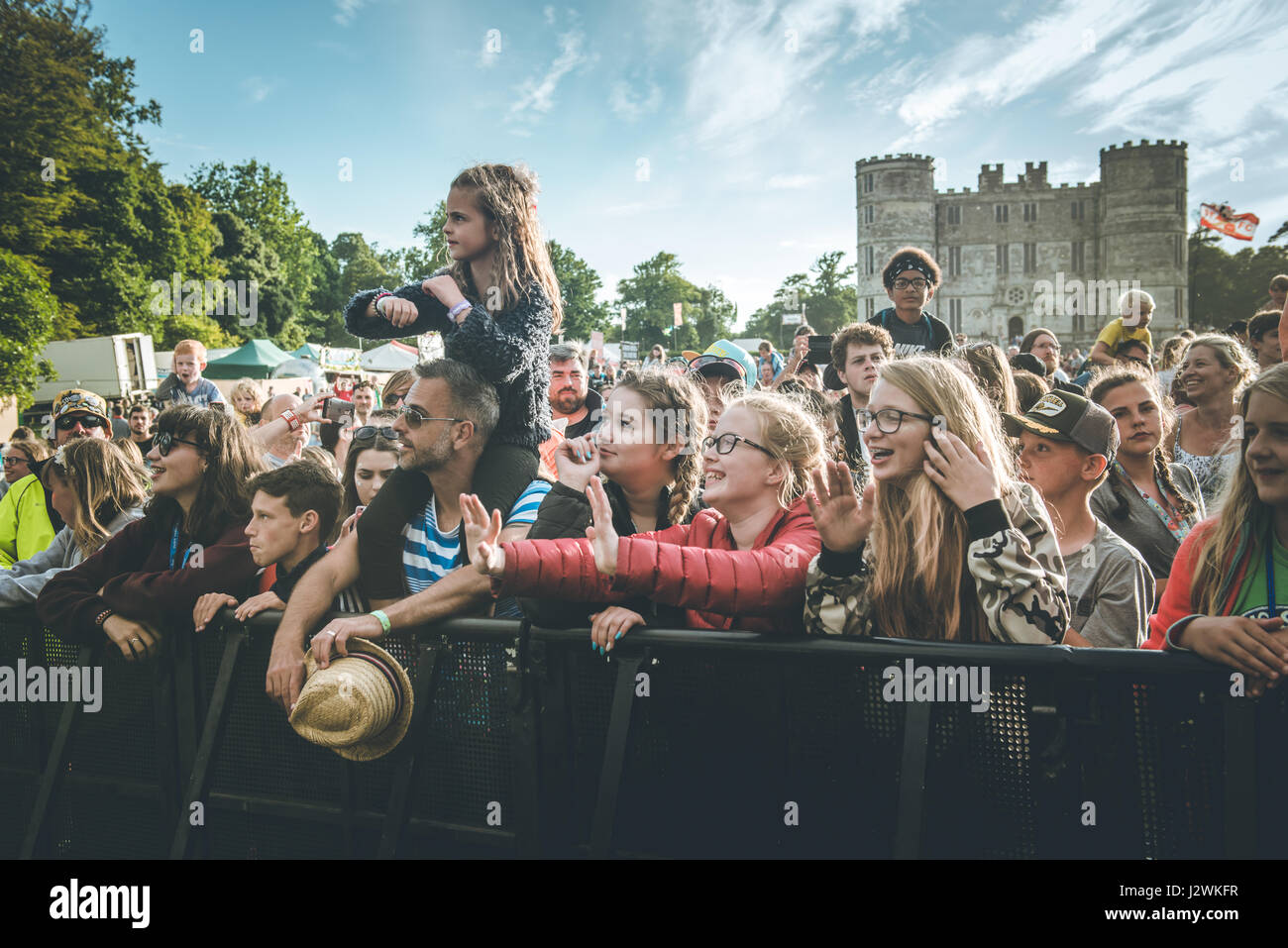 Lulworth Castle, Lulworth Estate, East Lulworth, Dorset, United Kingdom. 29 July 2016. The crowd at Camp Bestival Music Festival 2016. © Will Bailey / Alamy Stock Photo