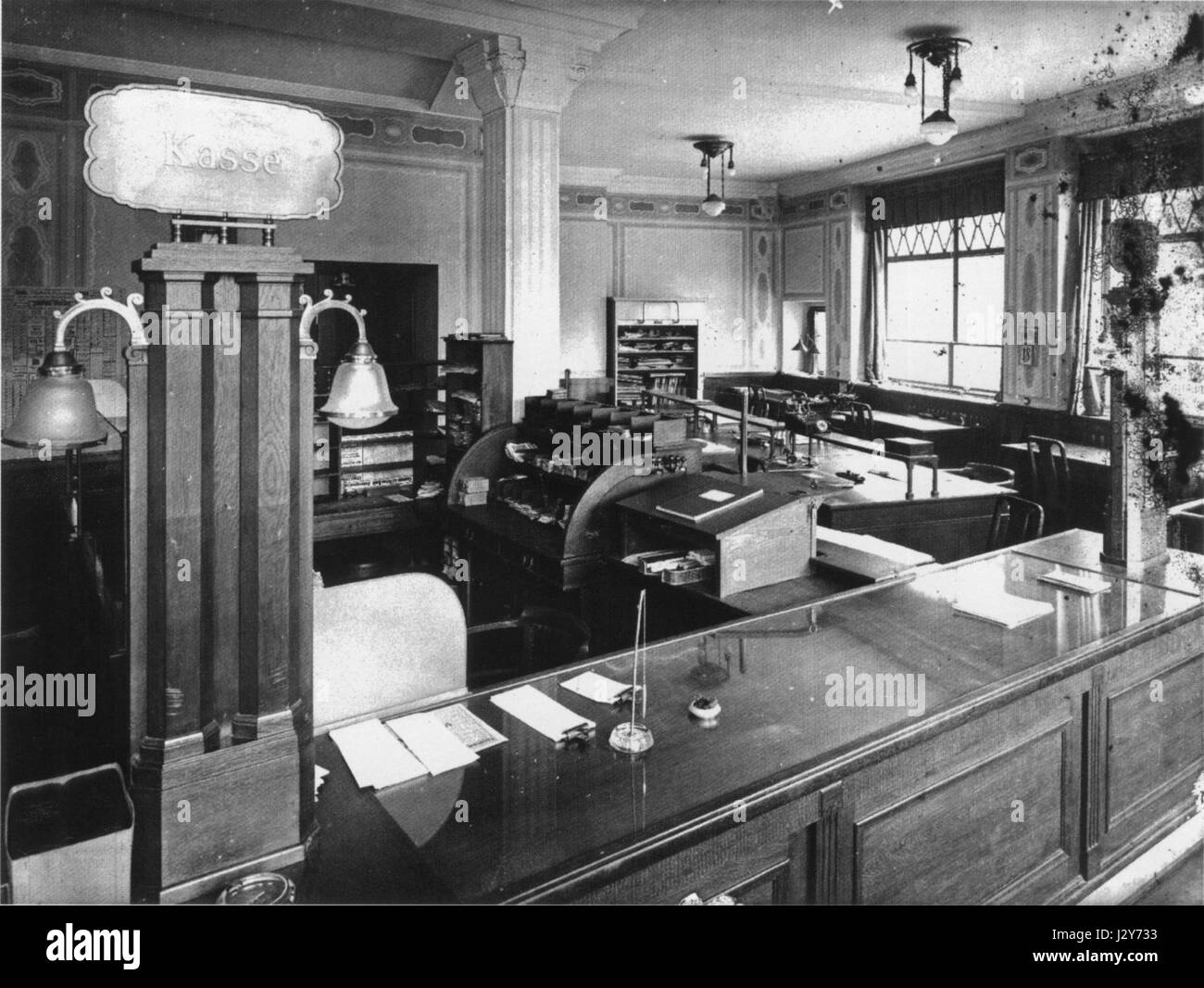AHW Filiale Commerzbank Innenansicht Leipzig um 1925 Stock Photo