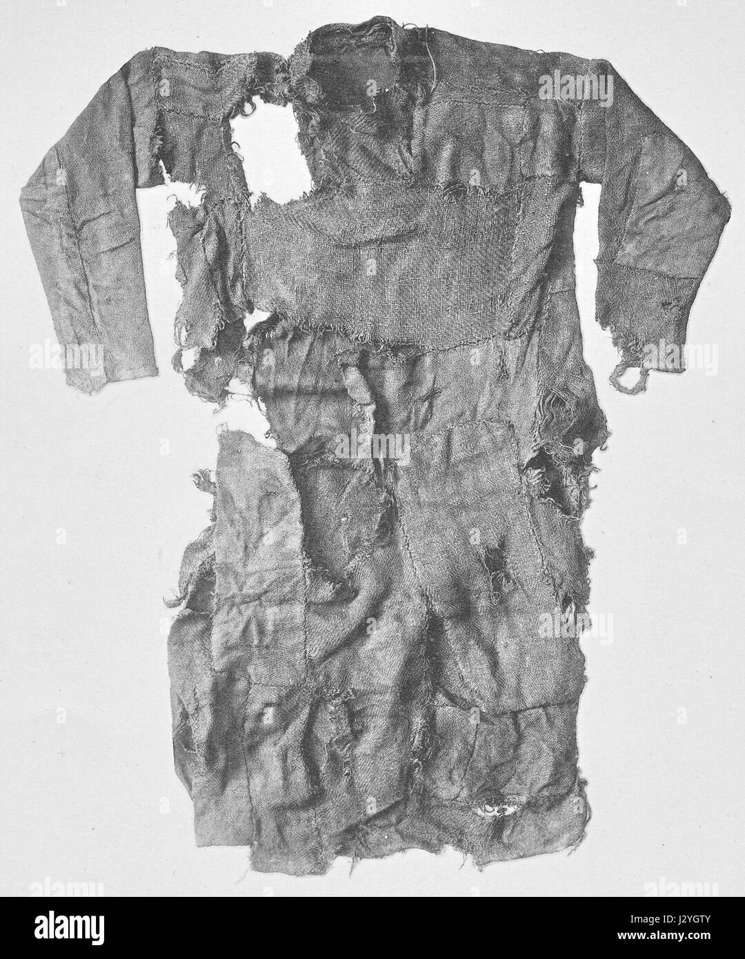 the-front-view-of-the-bernuthsfeld-tunic