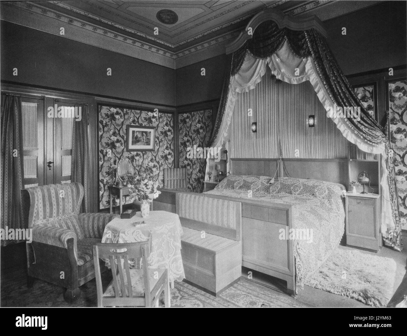 AHW Schlafzimmer mit Baldachin Stock Photo