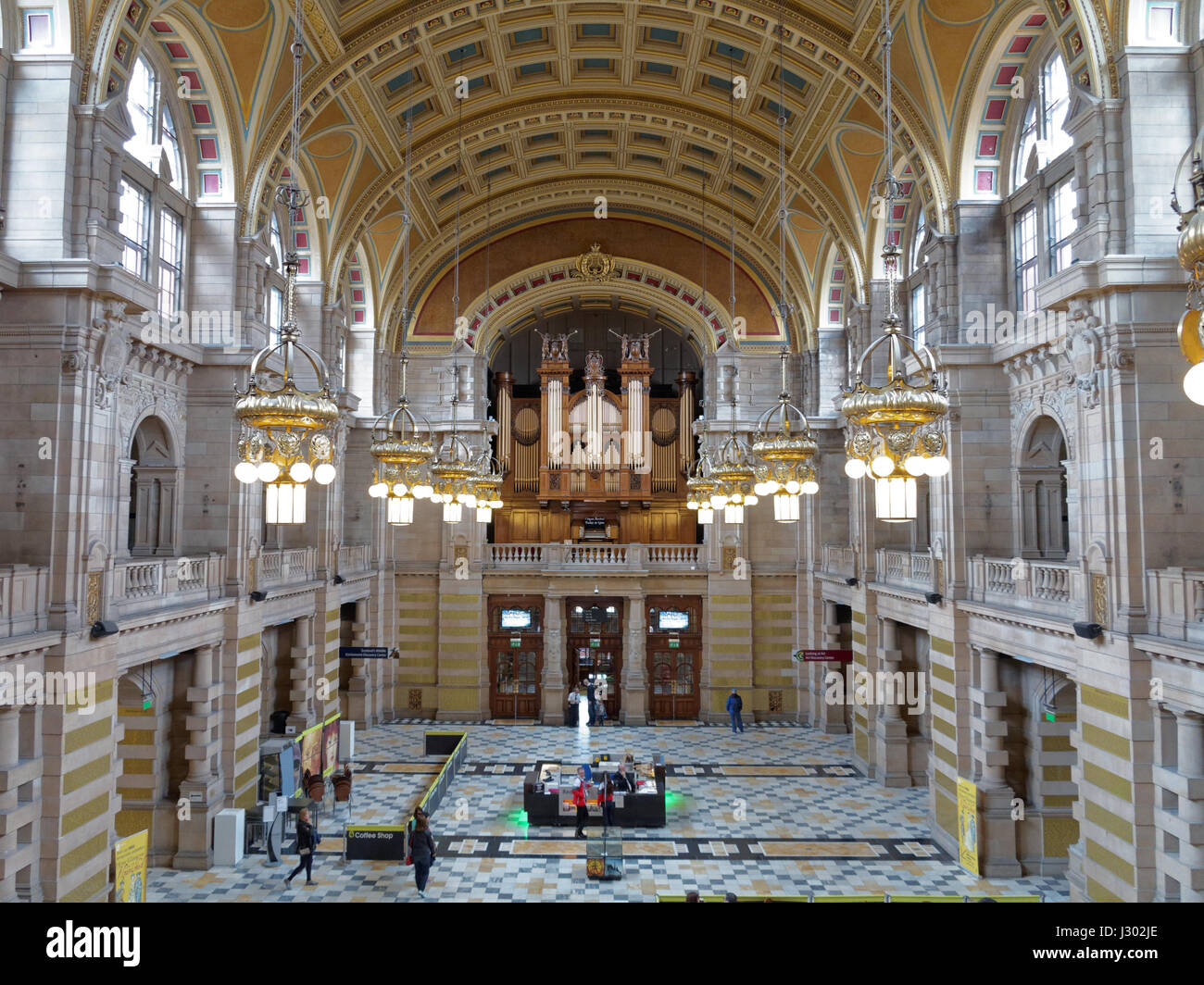 Glasgow Kelvingrove Museum and Art Galleries interior main hall gallery Stock Photo