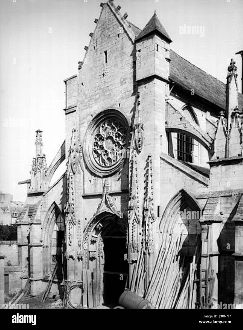 Caen saintetiennelevieux lefevrepontalis portail Stock Photo