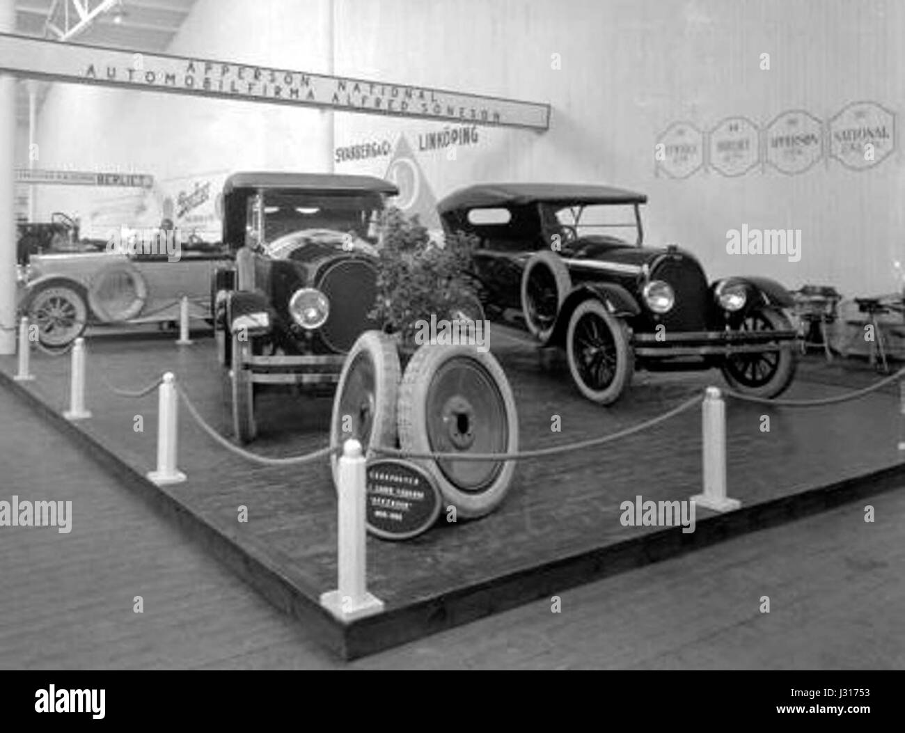 Bonhams London to Brighton veteran car Run