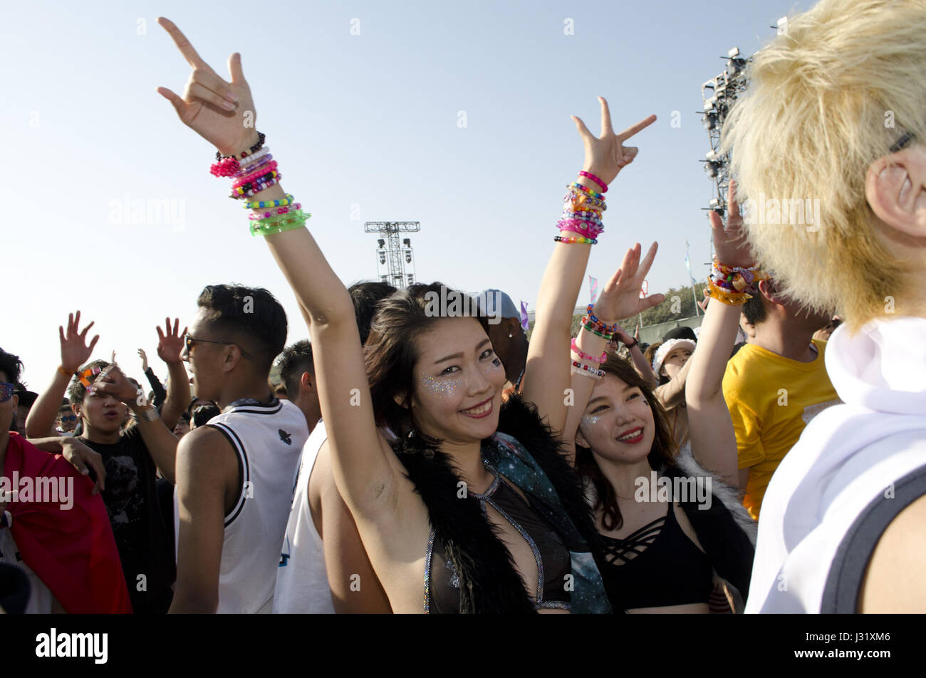 Tokyo, Japan. 30th Apr, 2017. People dance during the EDC Japan