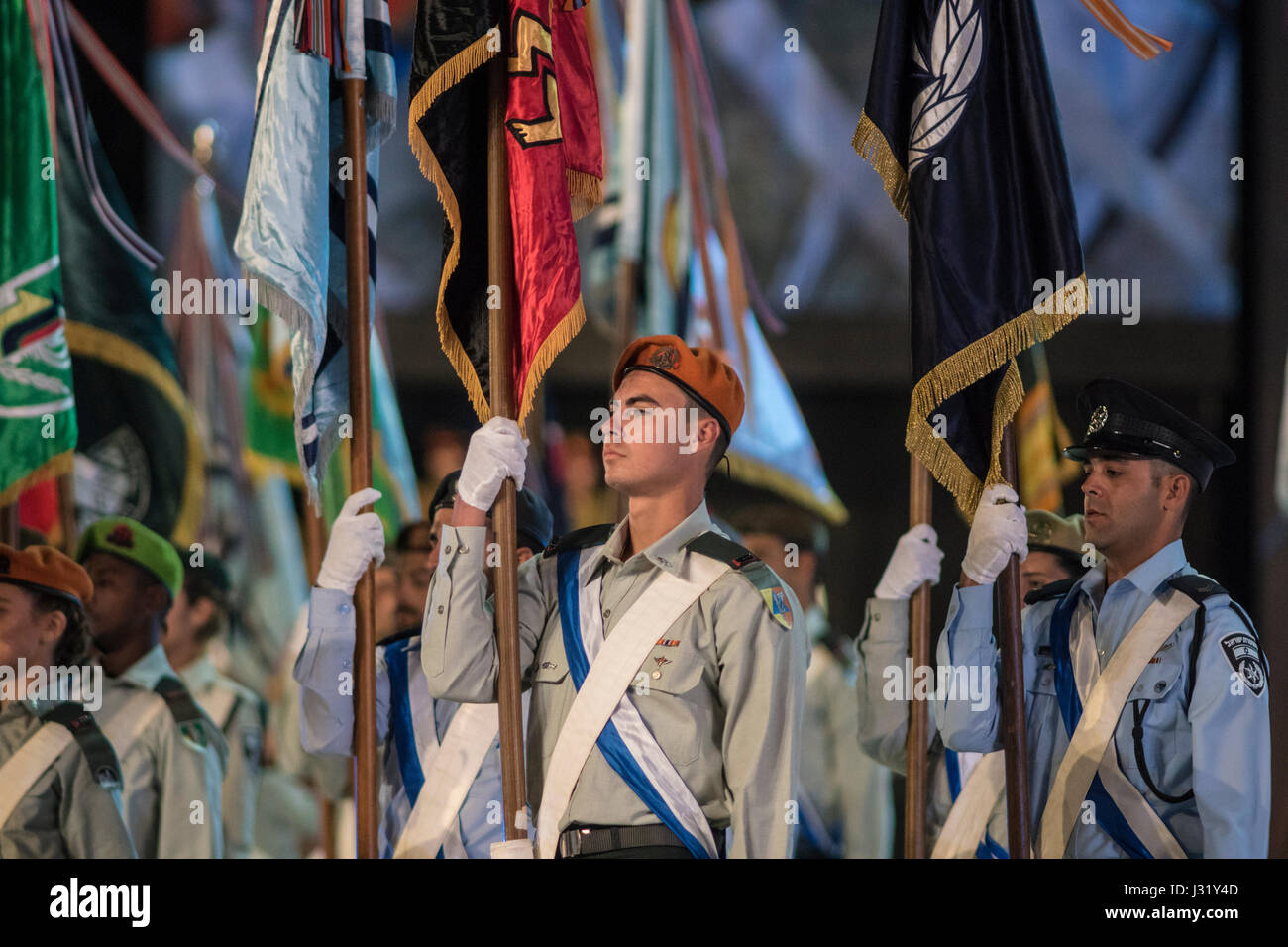 Jerusalem, Israel. 01st May, 2017. Israeli soldiers and officers perform drills during the central ceremony celebrating Israel's 69th independence day ceremony, mount Hertzl, Jerusalem. Stock Photo