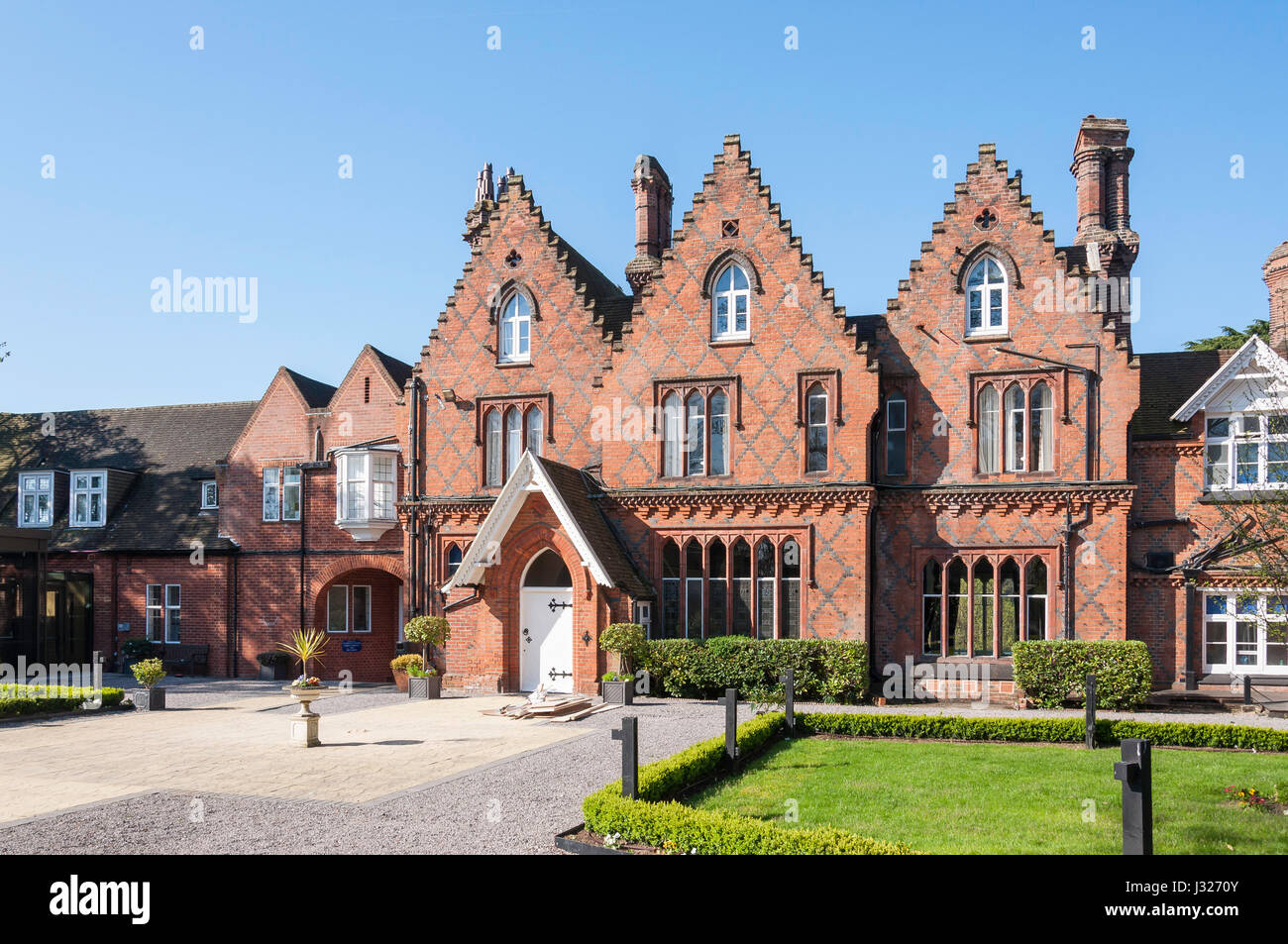 Feltonfleet Independent Preparatory School, Byfleet Road, Cobham