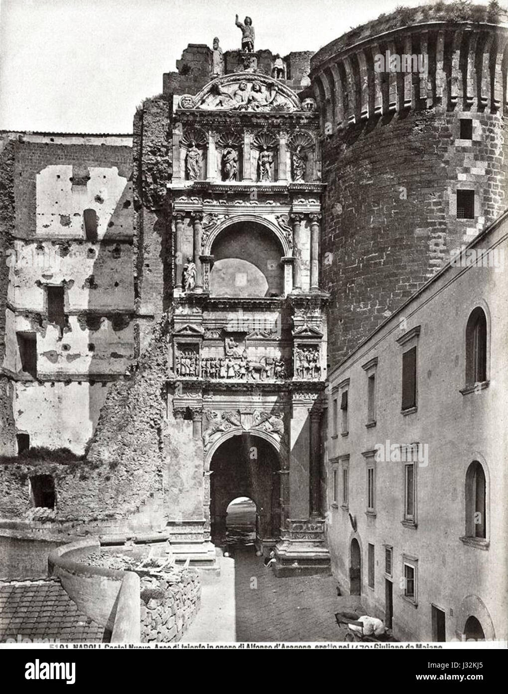 Napoli, Castel Nuovo, crollo torre di mezzo 1 Stock Photo