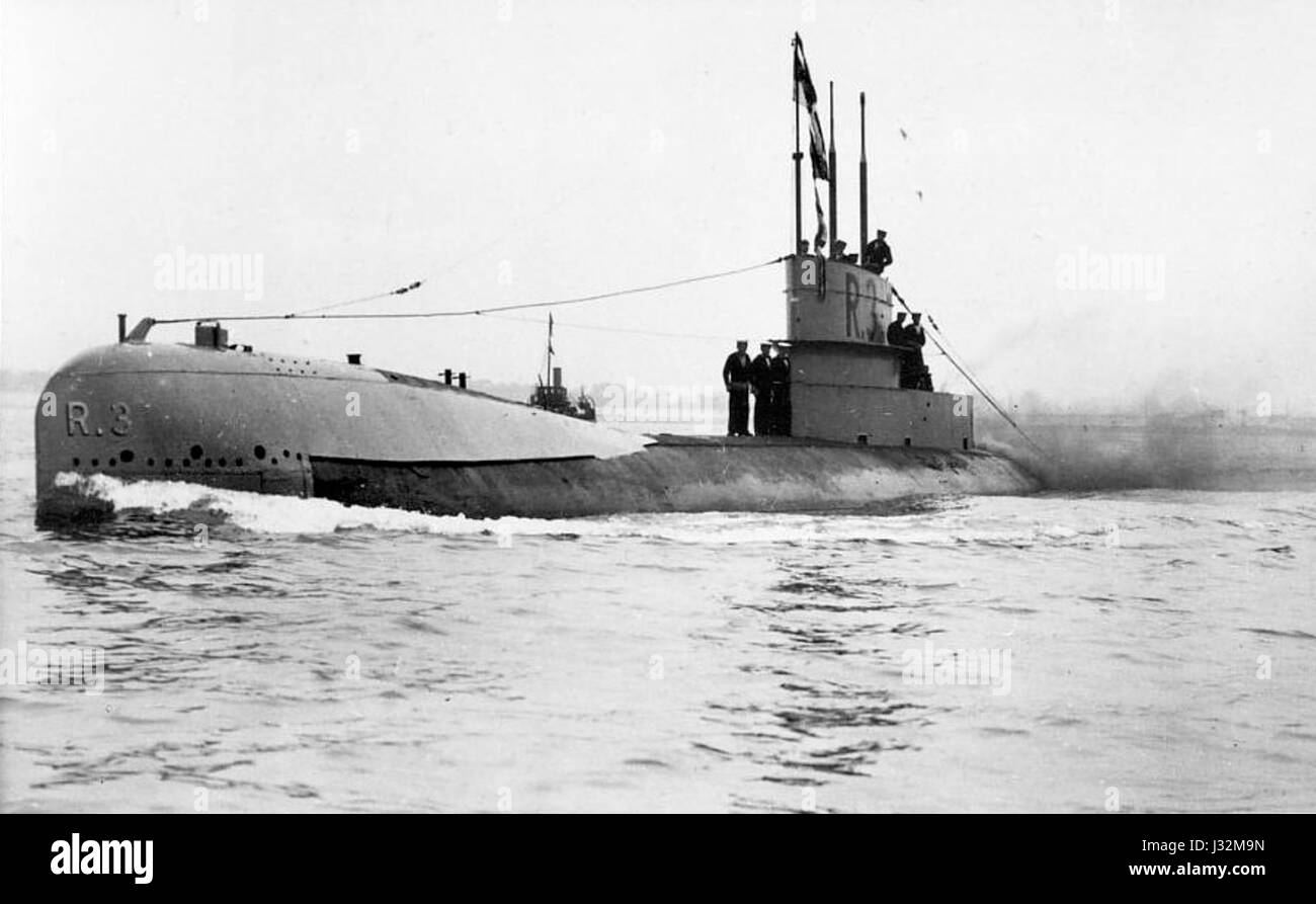 British WWI Submarine HMS R3 Stock Photo Alamy