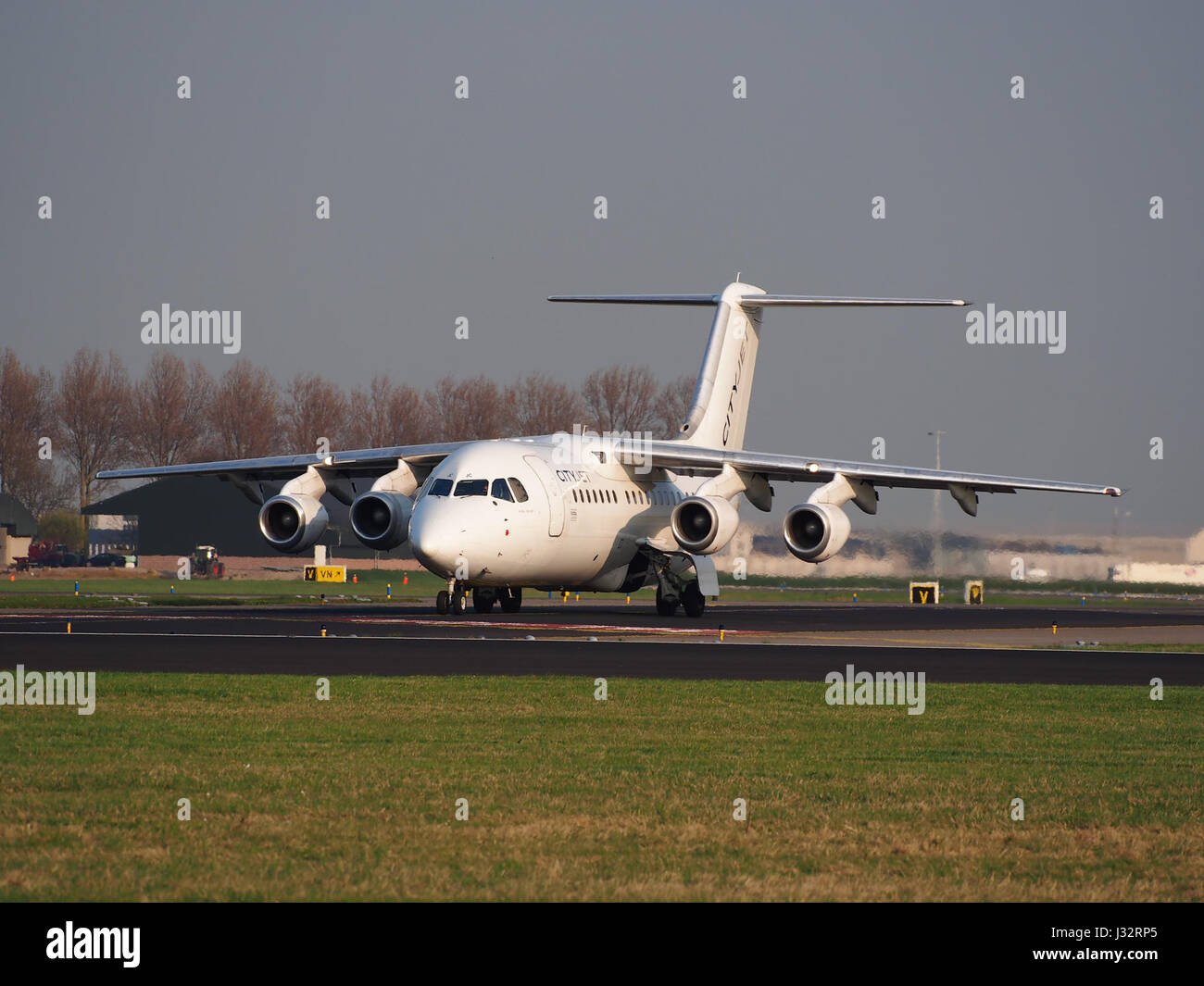 EI-RJC, a British Aerospace Avro RJ85 aircraft registered to CityJet ...