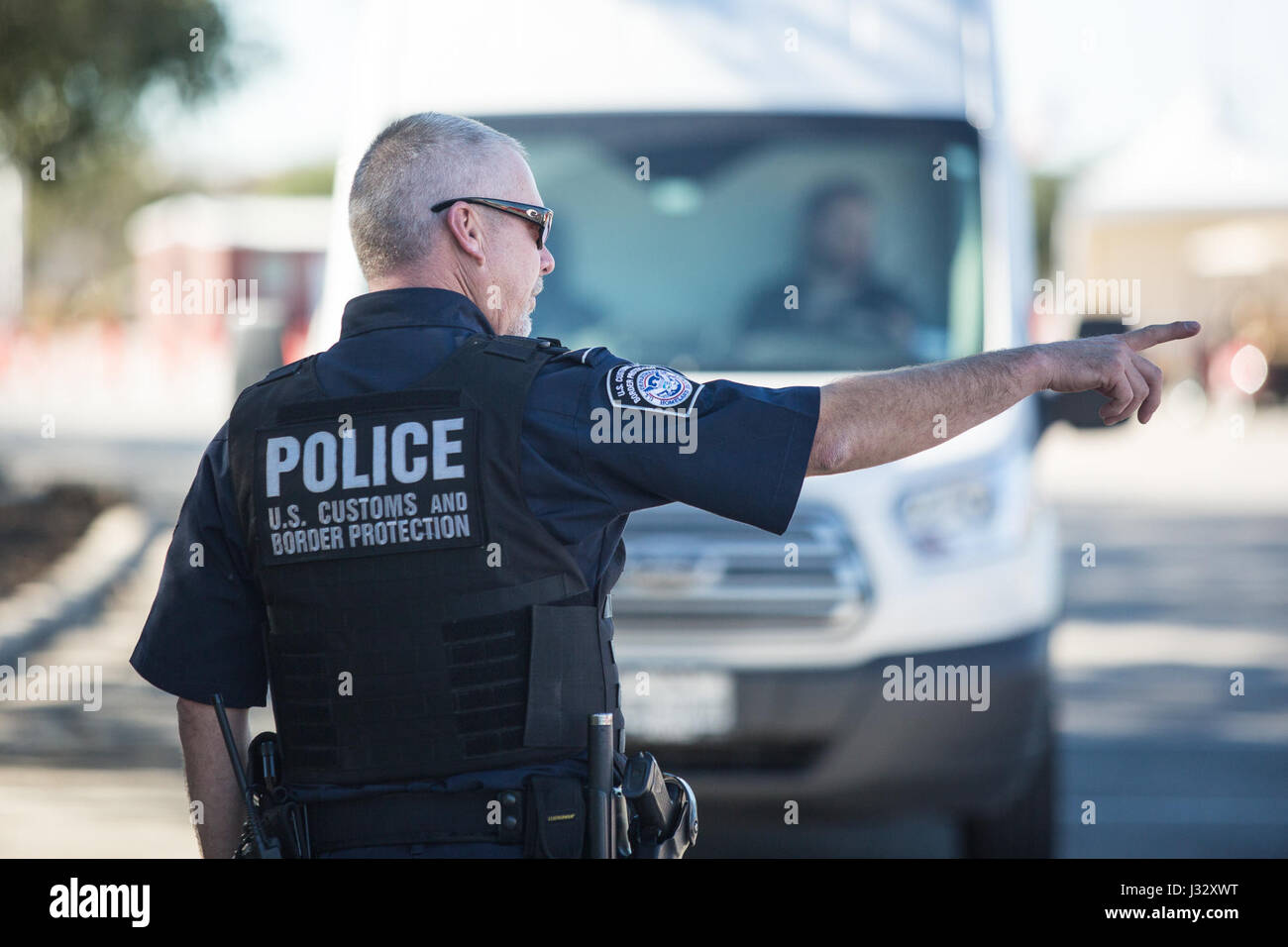 таможенная служба великобритании. U. пограничная служба сша. таможенная полиция сша. S.