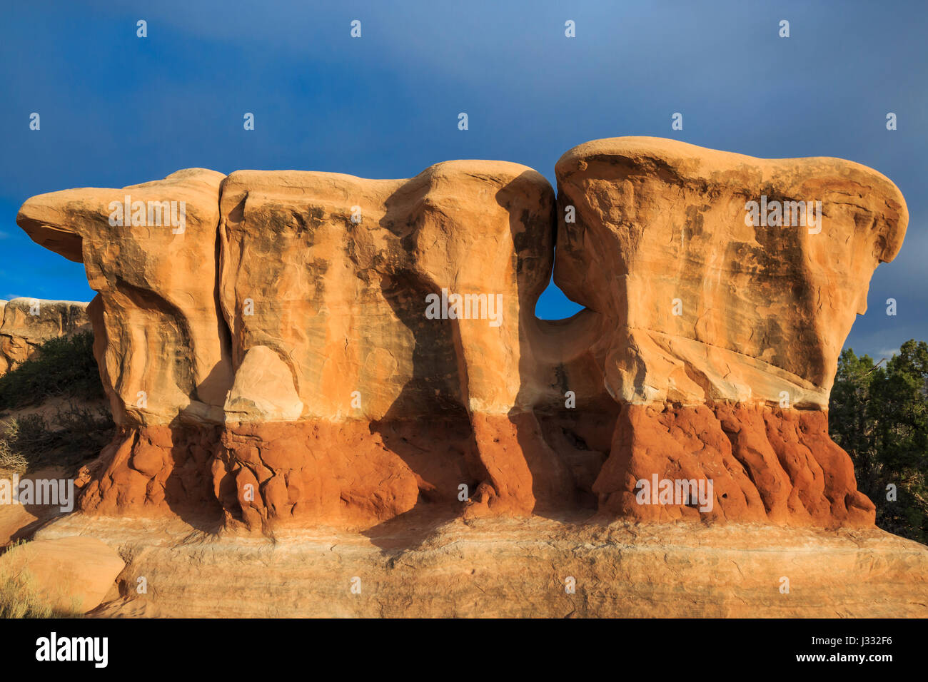 rock formations at devils garden along hole-in-the-rock road near escalante, utah Stock Photo