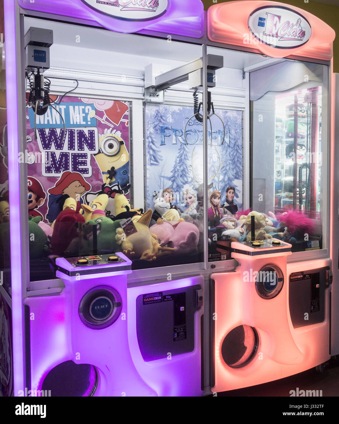 fairground grabber machine