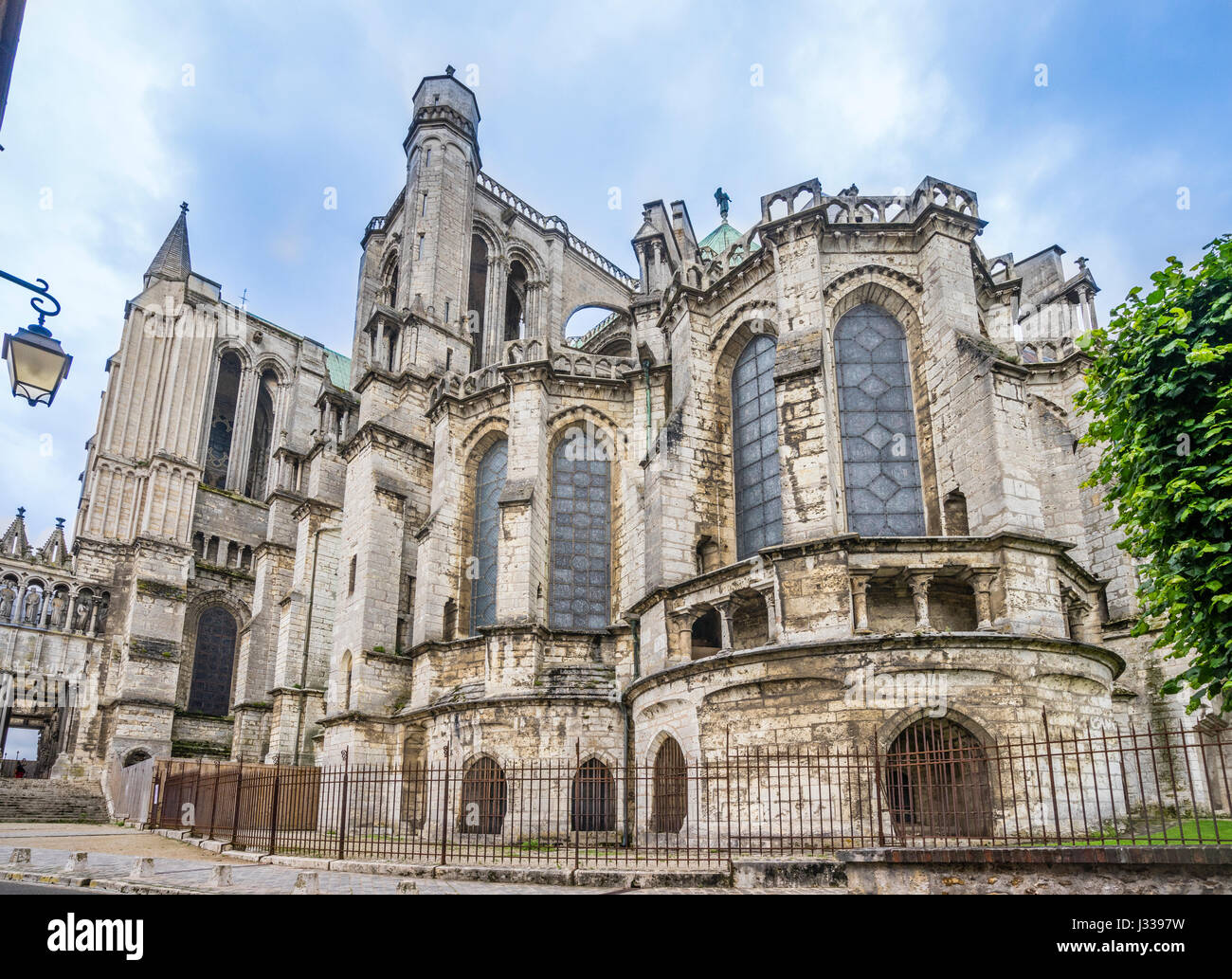 France, Centre-Val de Loire, Chartres, south-eastern corner of Chartres Cathedral Stock Photo