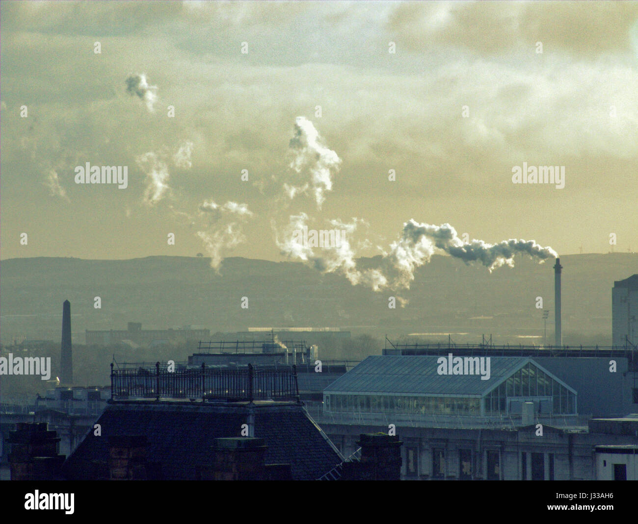 Glasgow City Pollution with Hope Street one of the uks most polluted streets Glasgow Stock Photo