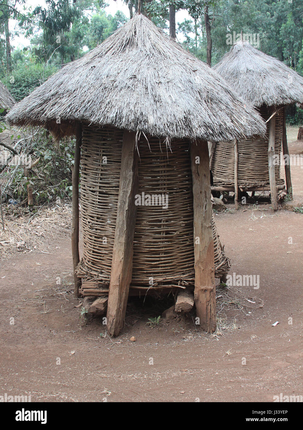 Grain storage huts in traditional Kenyan village Stock Photo Alamy