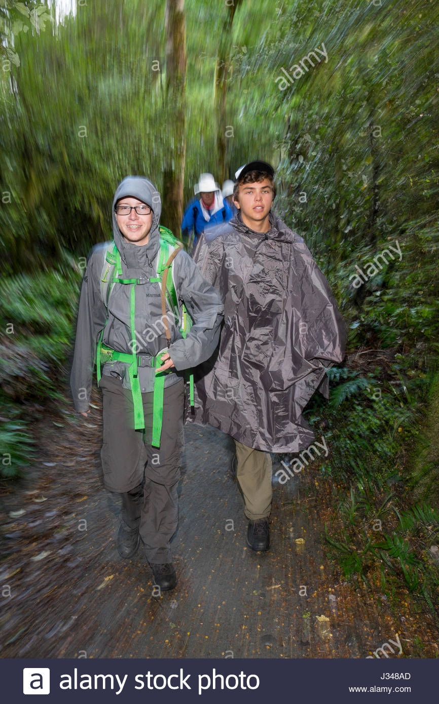 Rain Jacket For Teenager Boy Discount 