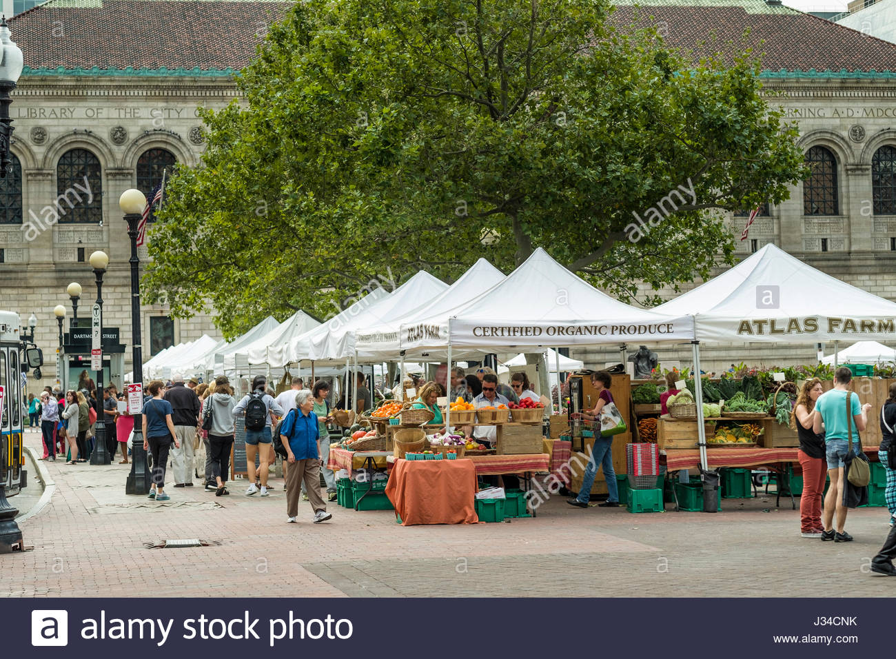 White Pop Up Tents At Farmers Market In Copley Square Boston Stock Photo Alamy