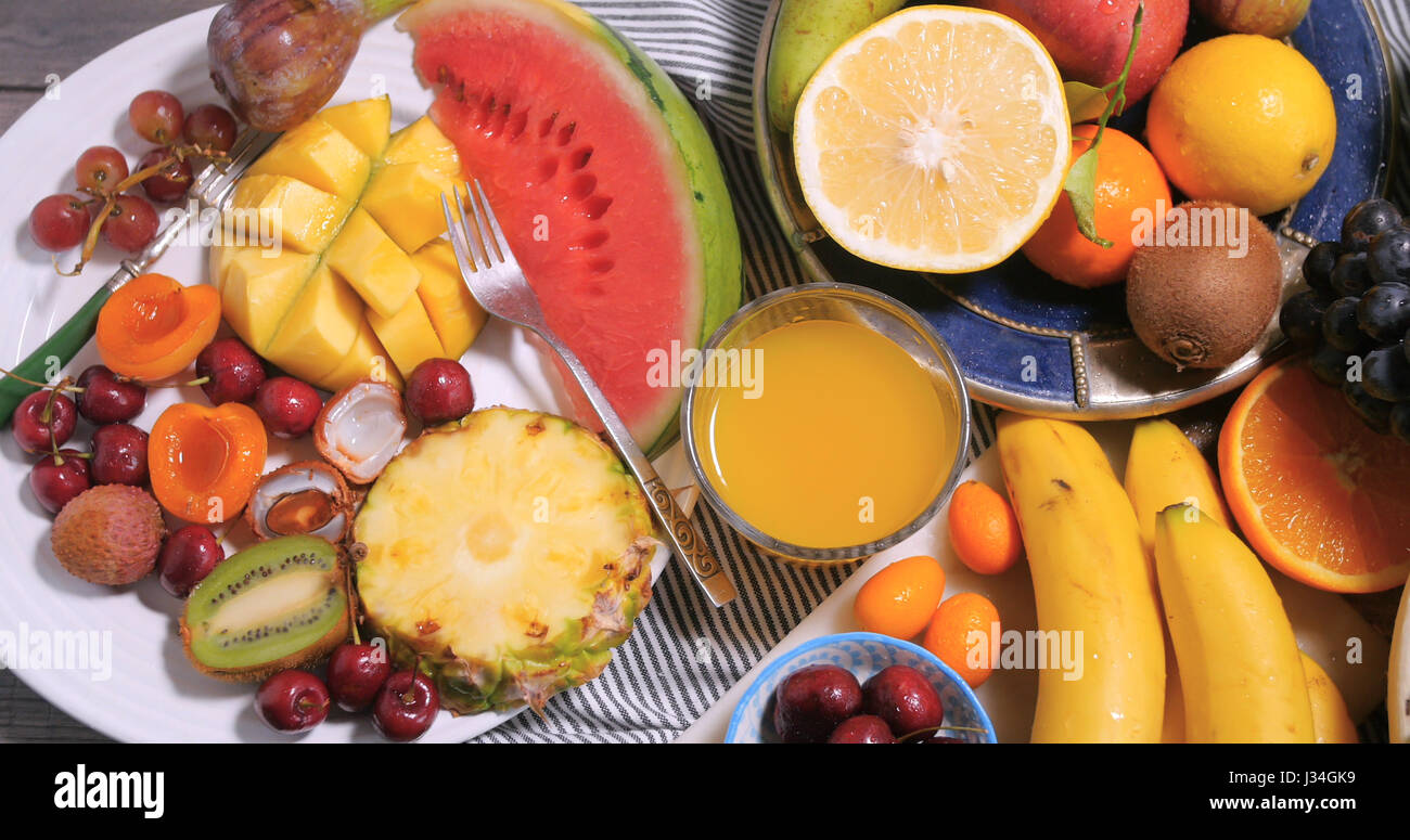 Fruit fruits healthy hi-res stock photography and images - Alamy