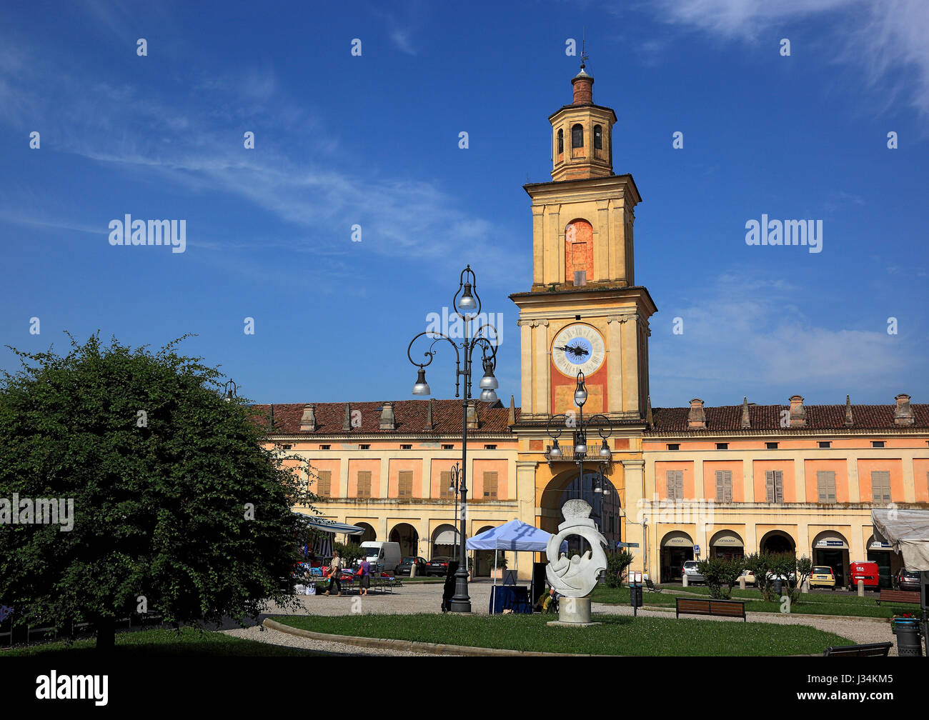 Palace with the tower Torre Civica of the village Gualtieri, Gualtieri
