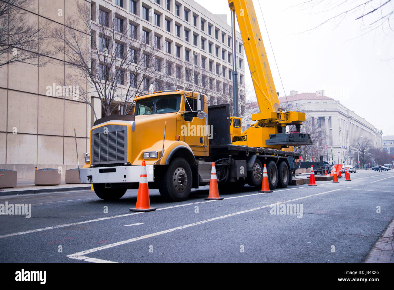 Big Rig Boom Boom truck hi-res stock photography and images - Alamy