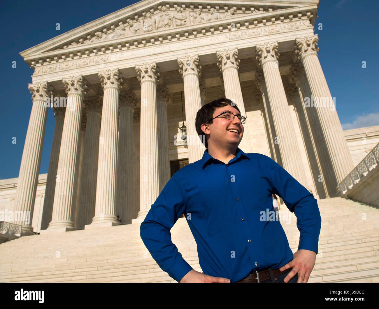 Washington, District Of Columbia, USA. 21st Apr, 2017. Plaintiff ALEX LOZNAK is one of the 21 youth between the ages of 9 and 21 who are suing the federal government on constitutional grounds over climate change. The non-profit Our Children's Trust law firm of Eugene, Ore., is spearheading the ground breaking legal action. The case is on course to go to trail in federal court in Eugene in the fall of 2017. Credit: Robin Loznak/ZUMA Wire/Alamy Live News Stock Photo