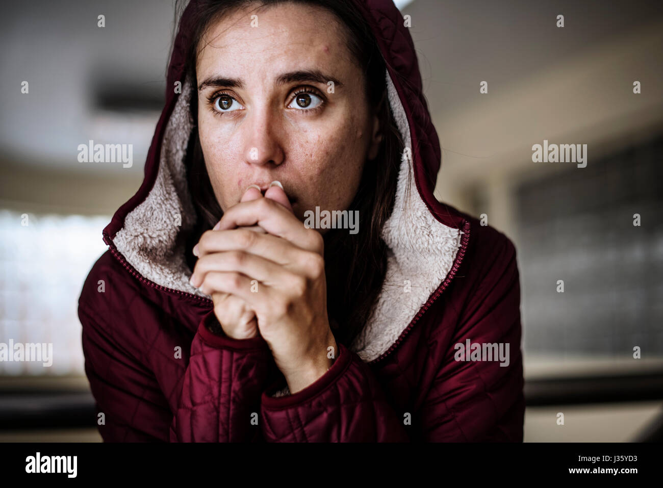 Thoughtful Homeless People Feeling Cold in Winter Stock Photo Alamy