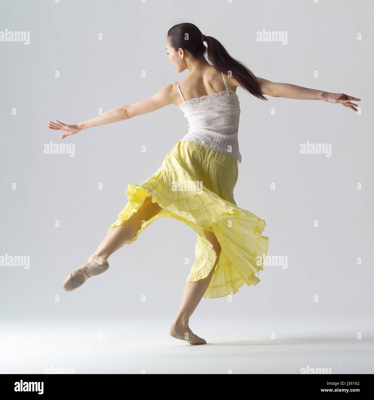 Mature woman dancing ballet in hi-res stock photography and images - Alamy