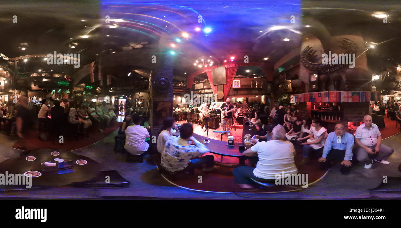 Saxophone pub victory monument hires stock photography and images Alamy