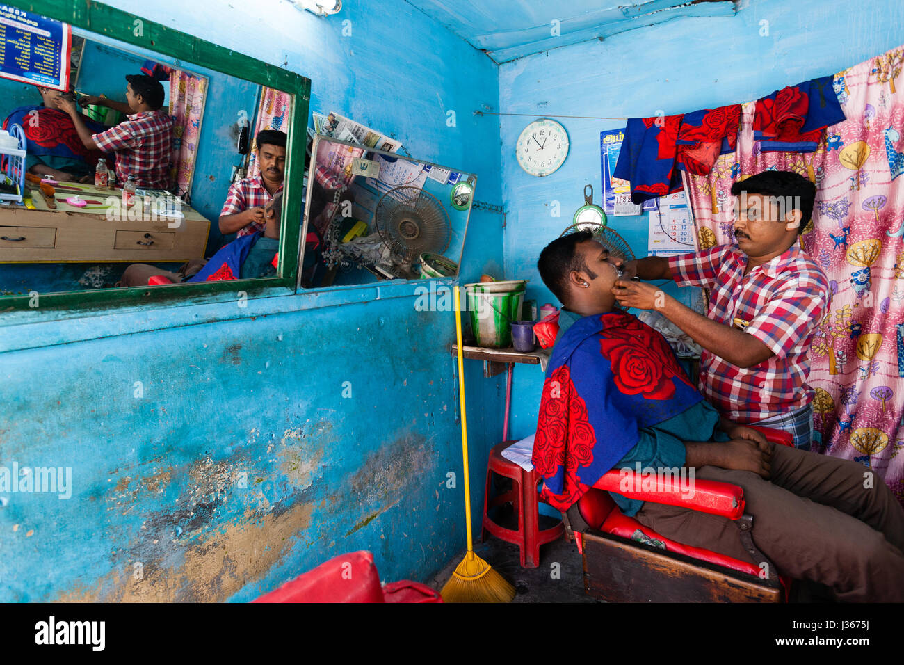 inside a barber shop, Periyar, Kumily, Kerala Stock Photo Alamy