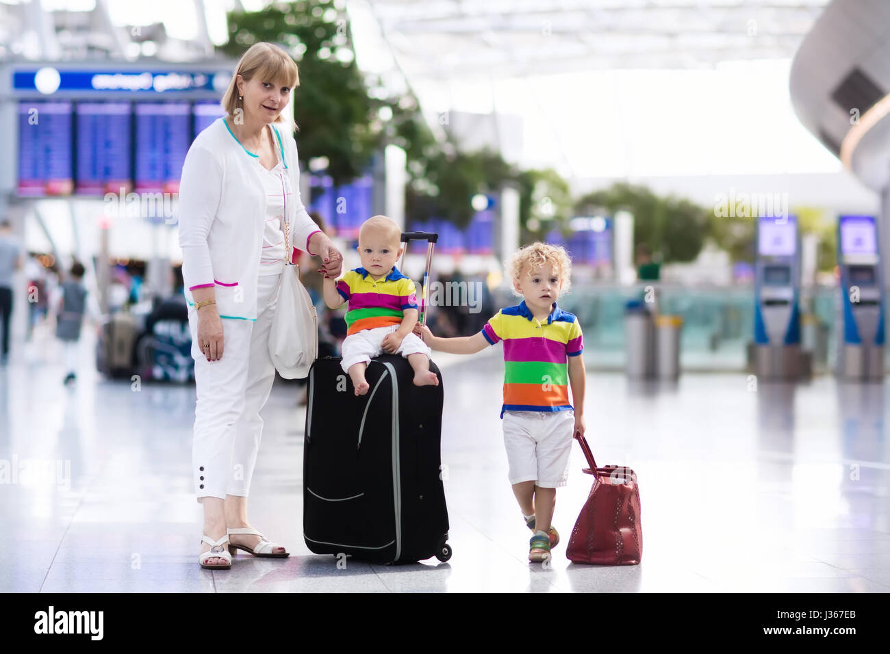 Airport Customs Child High Resolution Stock Photography and Images Alamy