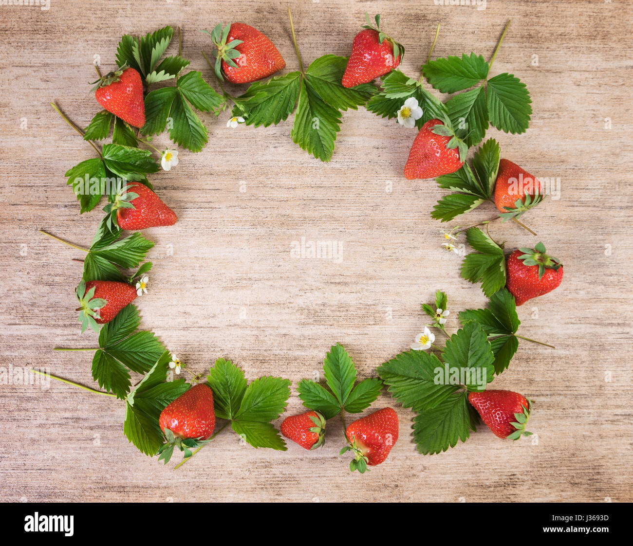 Strawberry frame hi-res stock photography and images - Alamy