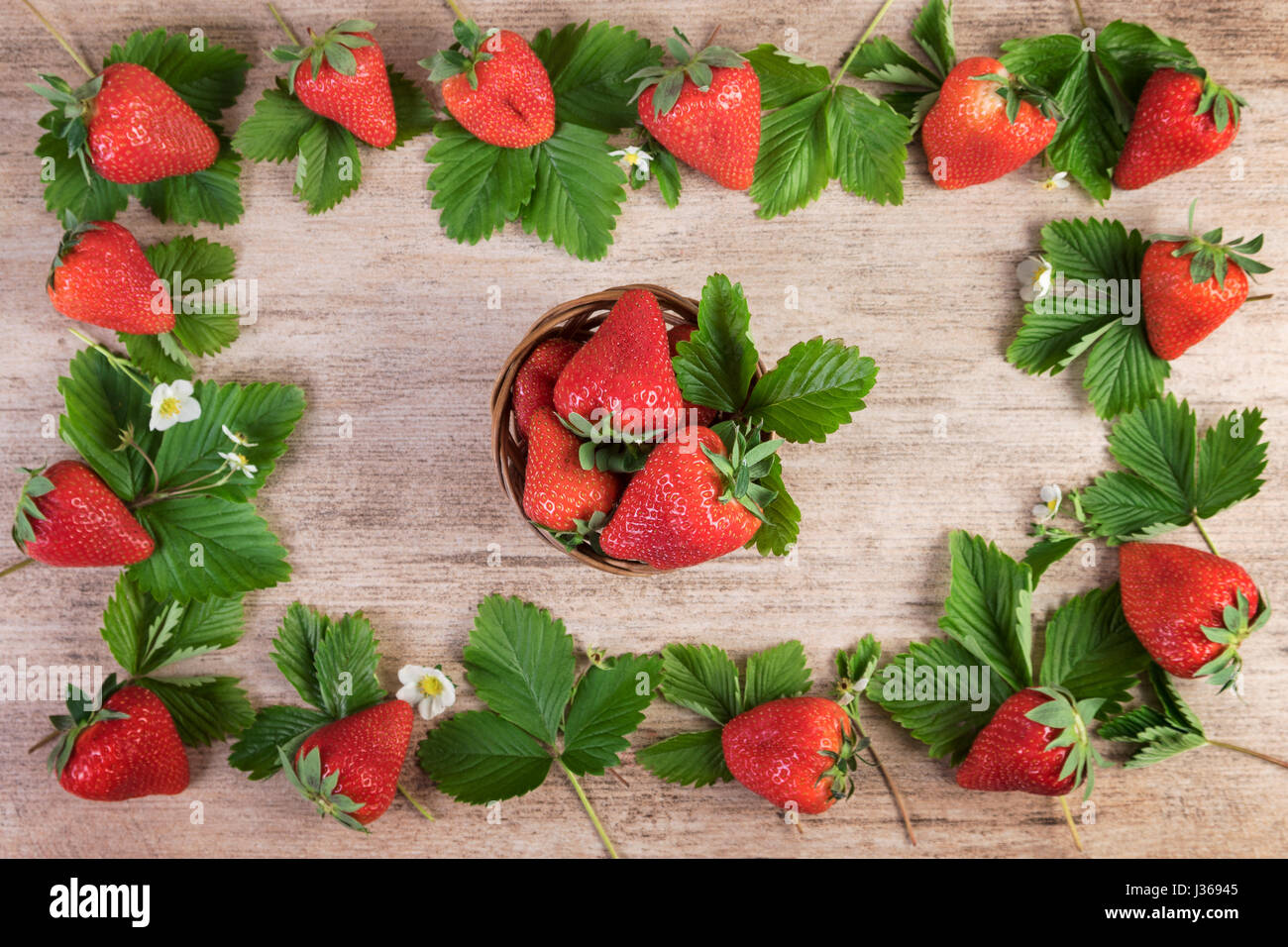 Still life with strawberries hi-res stock photography and images - Alamy