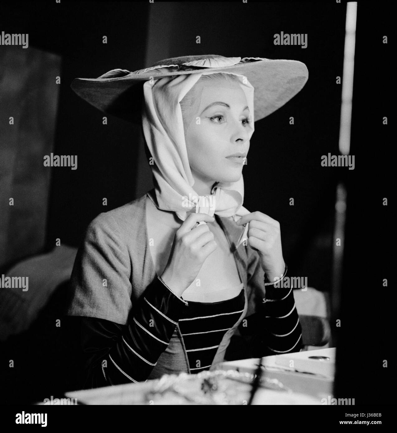 Forum on this topic: Claire Bloom (born 1931), claire-bloom-born-1931/ Communication on this topic: Lois de Banzie, claire-bloom-born-1931/