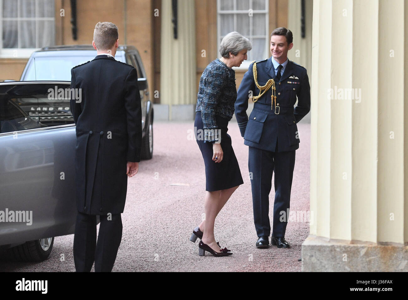 Prime Minister Theresa May arriving at Buckingham Palace, London, for an audience with Queen Elizabeth II to mark the dissolution of Parliament for the General Election. Stock Photo