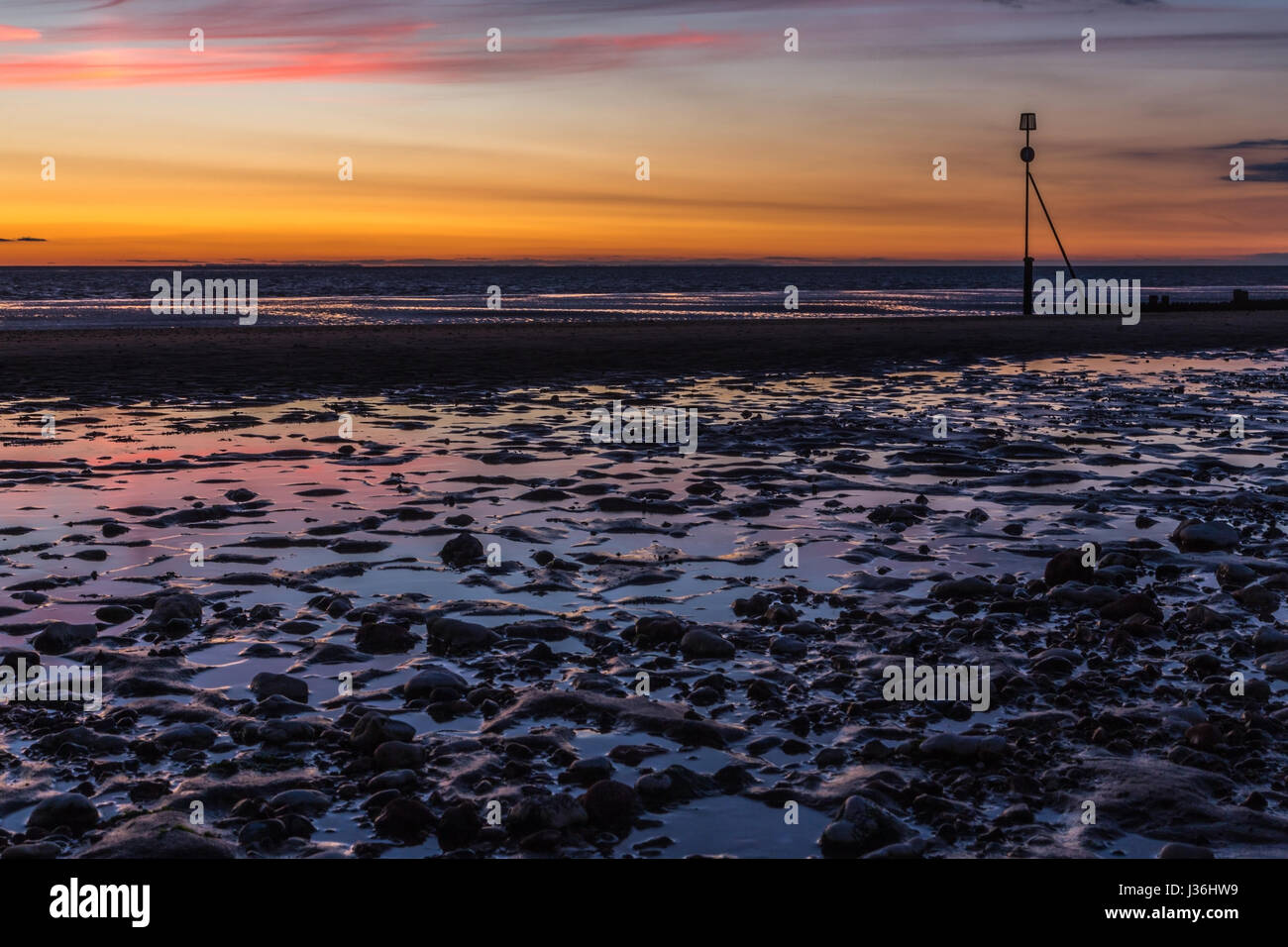 Hunstanton beach norfolk hi-res stock photography and images - Alamy