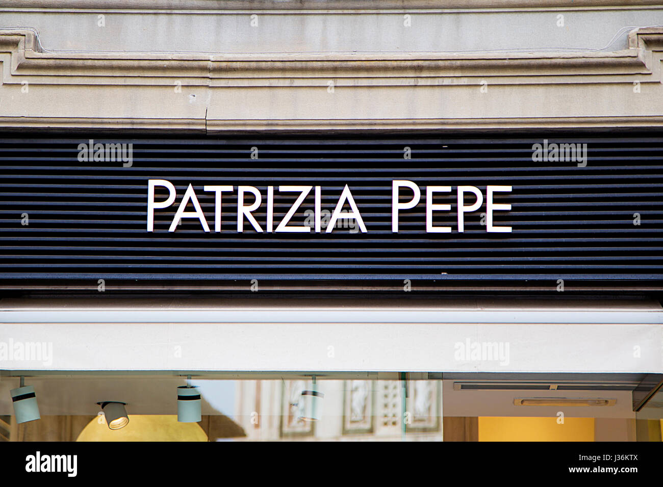 Patrizia pepe hi-res stock photography and images - Alamy