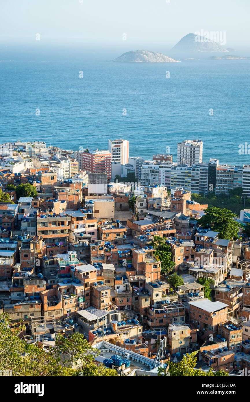 Scenic cityscape view with sea and islands of Rio de Janeiro from the Cantagalo favela community Stock Photo