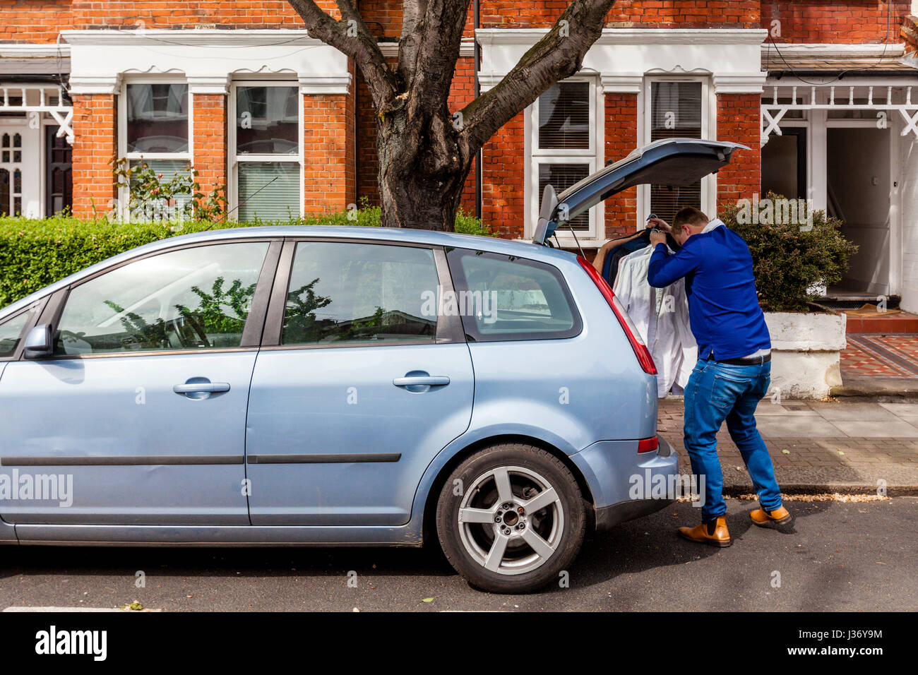 A Young Man Moving Home, London, England Stock Photo